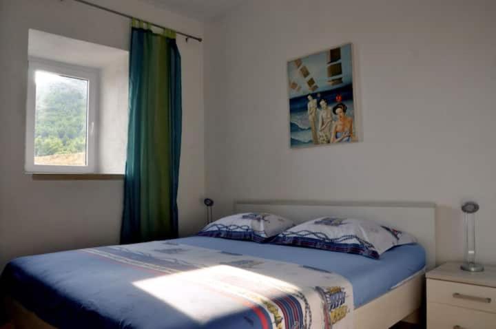 Apartments Adriana Bol Bagian luar foto